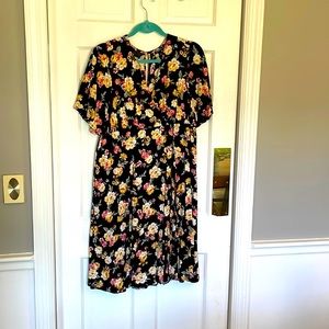 Torrid floral dress with waist tie